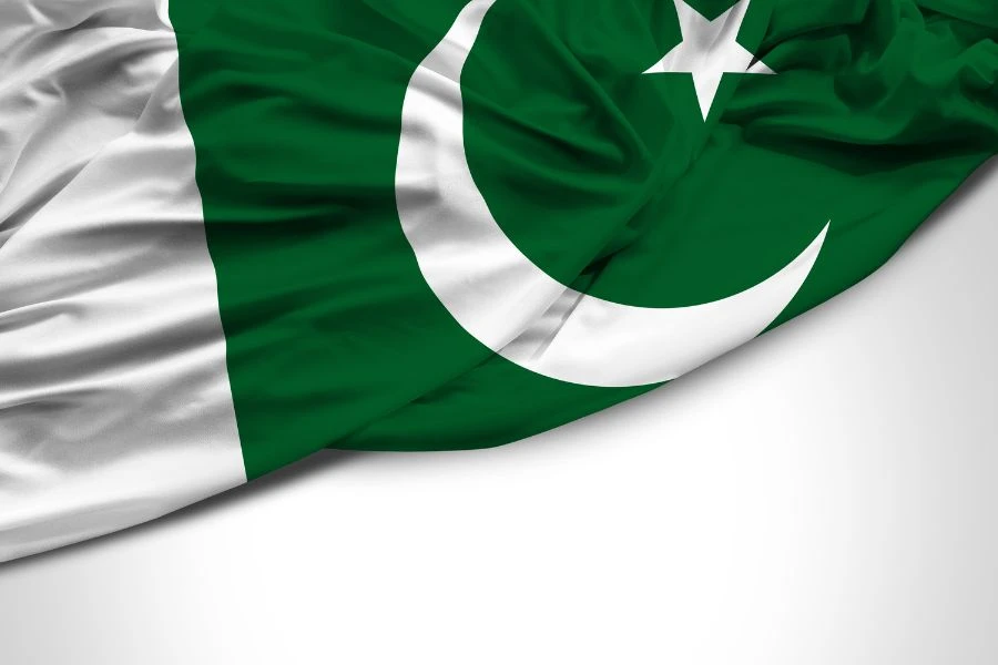 Brutal ataque contra joven cristiano en Pakistán por negarse a convertirse al Islam