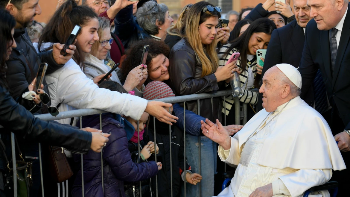 El Papa Francisco pide rezar por las familias en crisis durante el mes de marzo