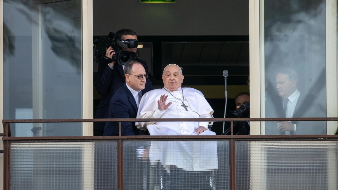 La nueva realidad del pontificado del Papa Francisco: reformas y desafíos en la convalecencia