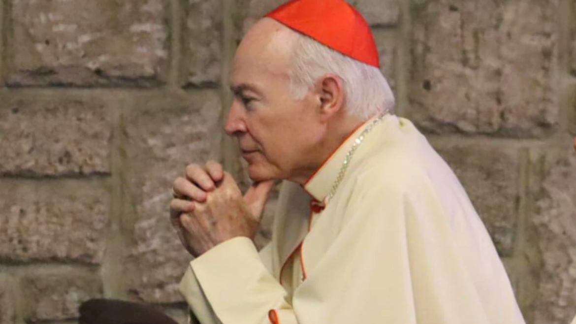 5 consejos prácticos del Cardenal Carlos Aguiar Retes para rezar