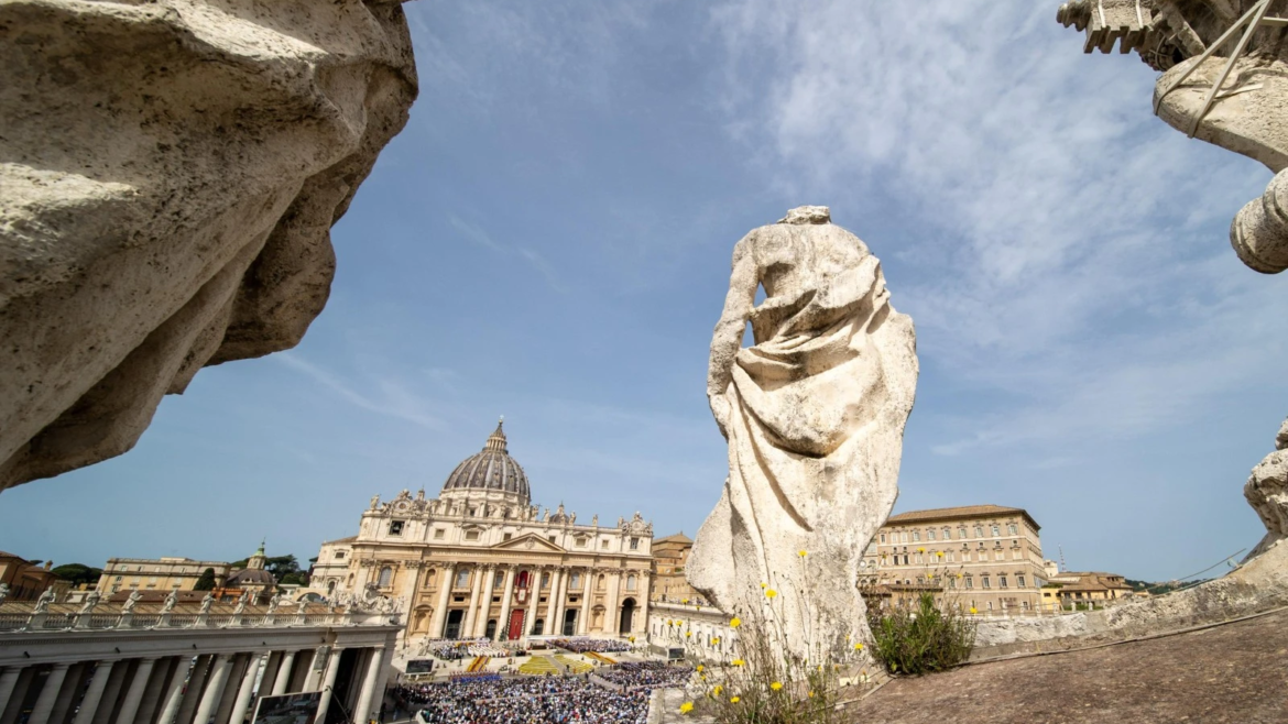 El rito de la solemne constatación de la muerte del Papa Francisco será esta noche en Santa Marta