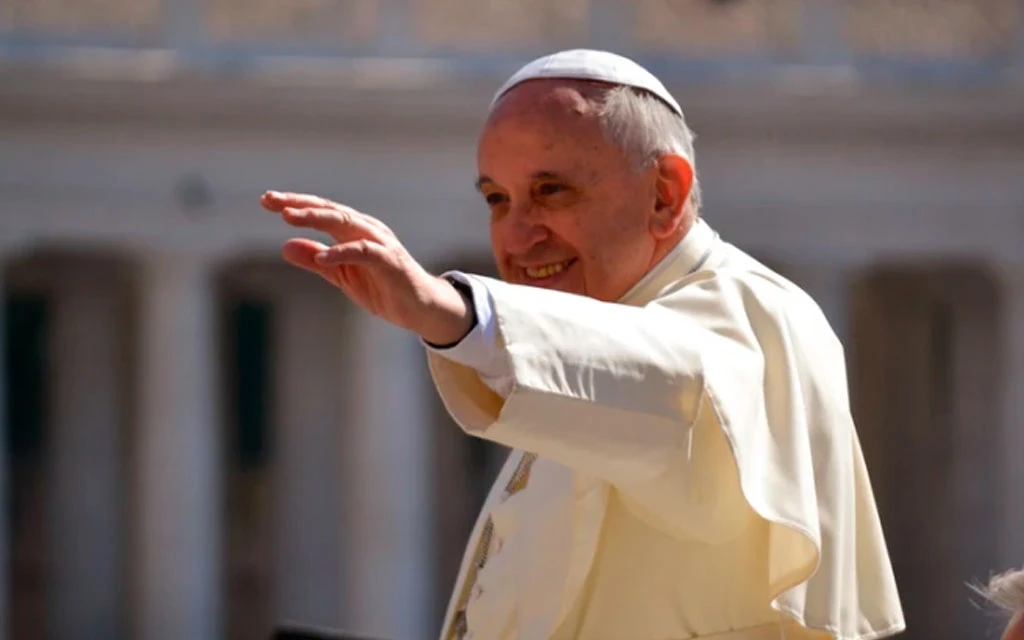 Católicos de Nicaragua dan el último adiós al Papa Francisco: “un padre que no nos dejó solos”
