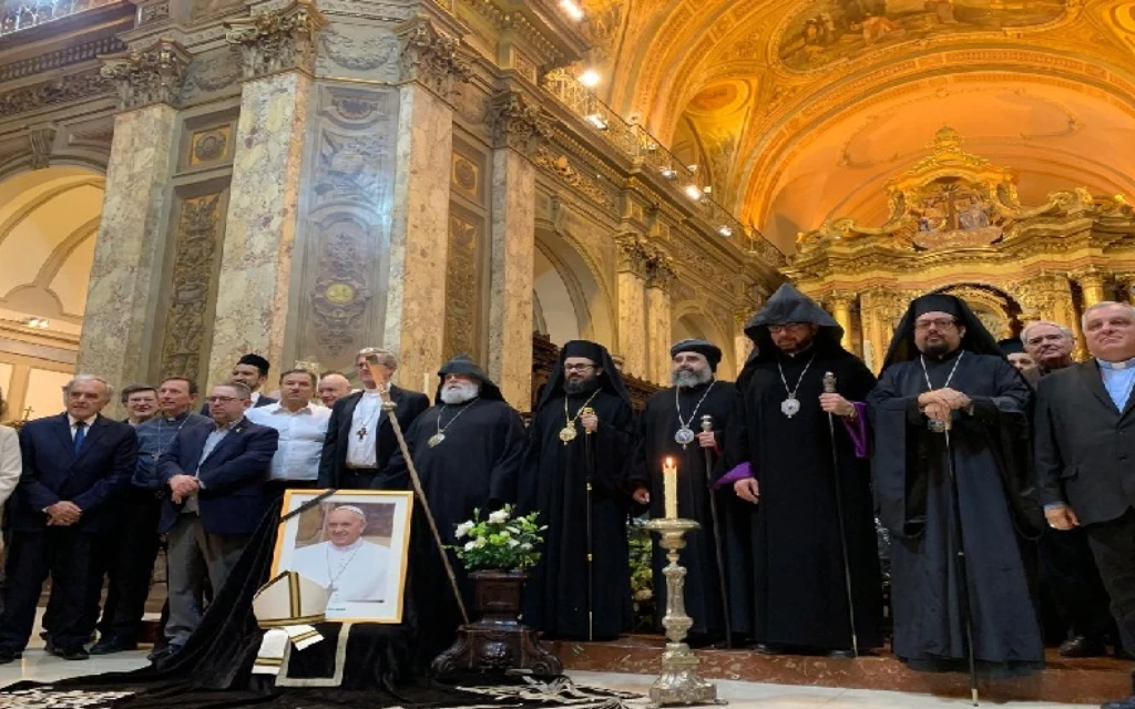 Con oración interreligiosa despiden al Papa Francisco y agradecen su compromiso con el diálogo y la paz en Argentina