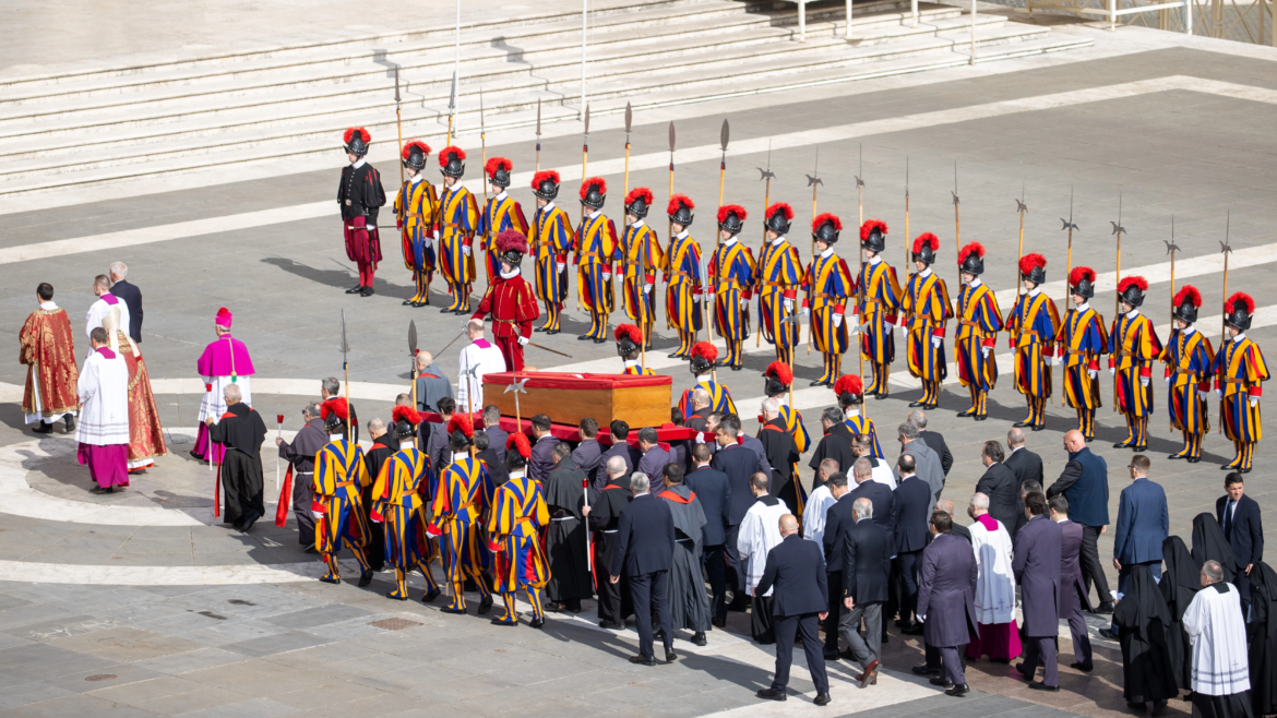 ¿Cuándo serán las nueve Misas en memoria del Papa Francisco?