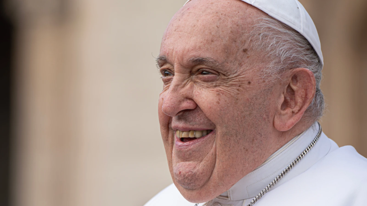 “¡Hagan lío!”, “No balconeen la vida”, “En la Iglesia hay lugar para todos” y otras frases memorables de Francisco