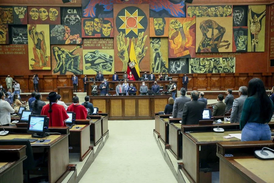 Obispos de Ecuador celebran archivo de ley anticatólica