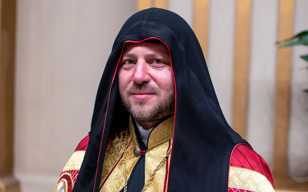 El cardenal más joven del mundo celebra 20 años de sacerdote