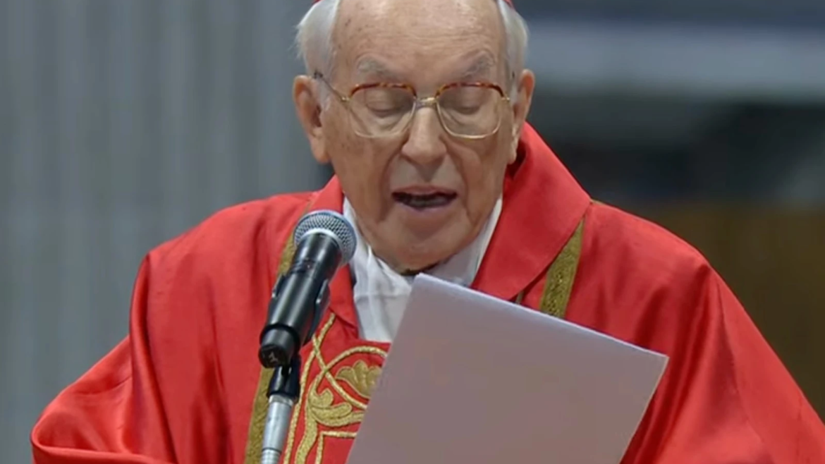 Homilía del cardenal Re en la Misa "Pro eligendo Pontifice"