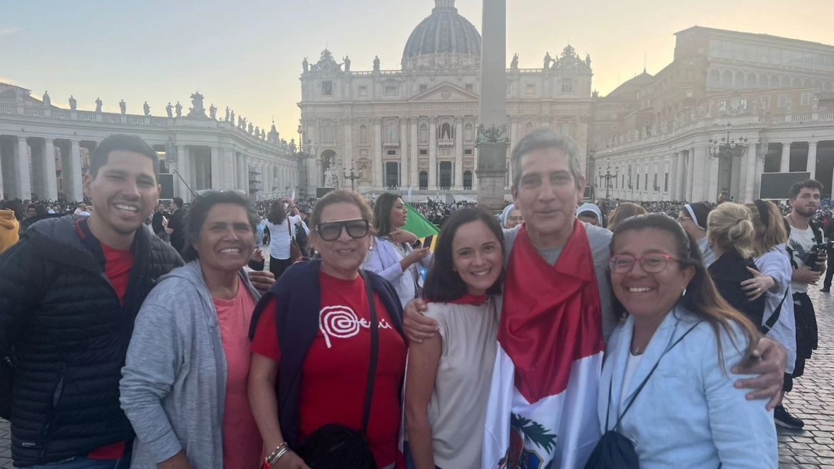 Así se celebró la elección del Papa León XIV en la plaza de San Pedro