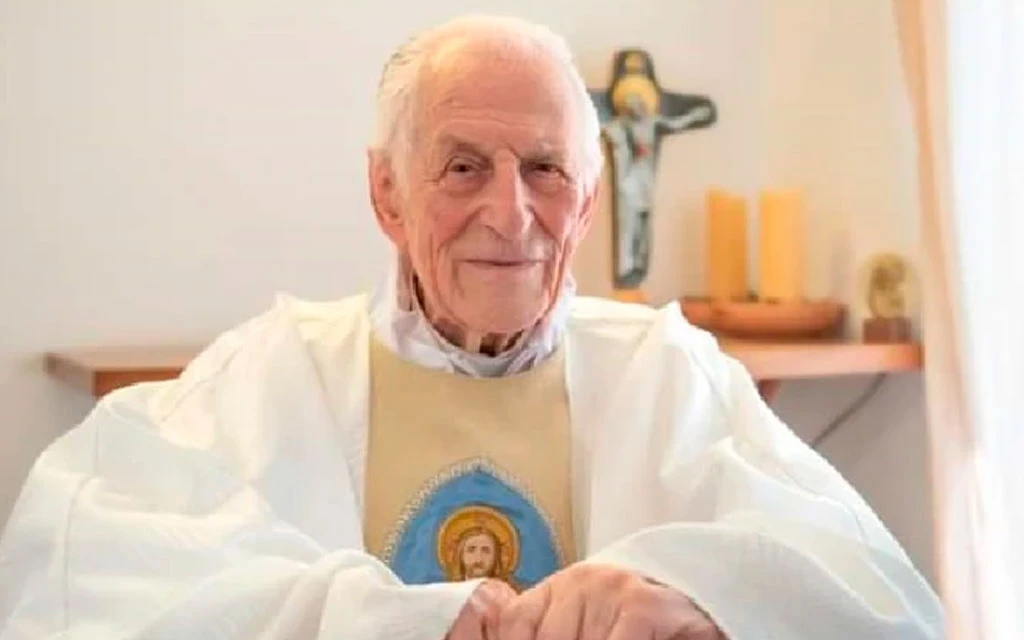 Piden orar por la salud de cardenal argentino de 99 años, el segundo más anciano del mundo
