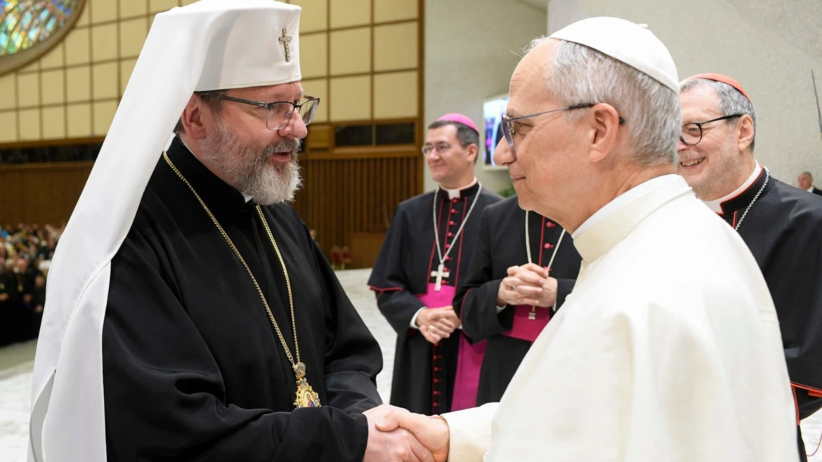 El Papa León XIV recibe la lista de los ucranianos que son prisioneros de Rusia