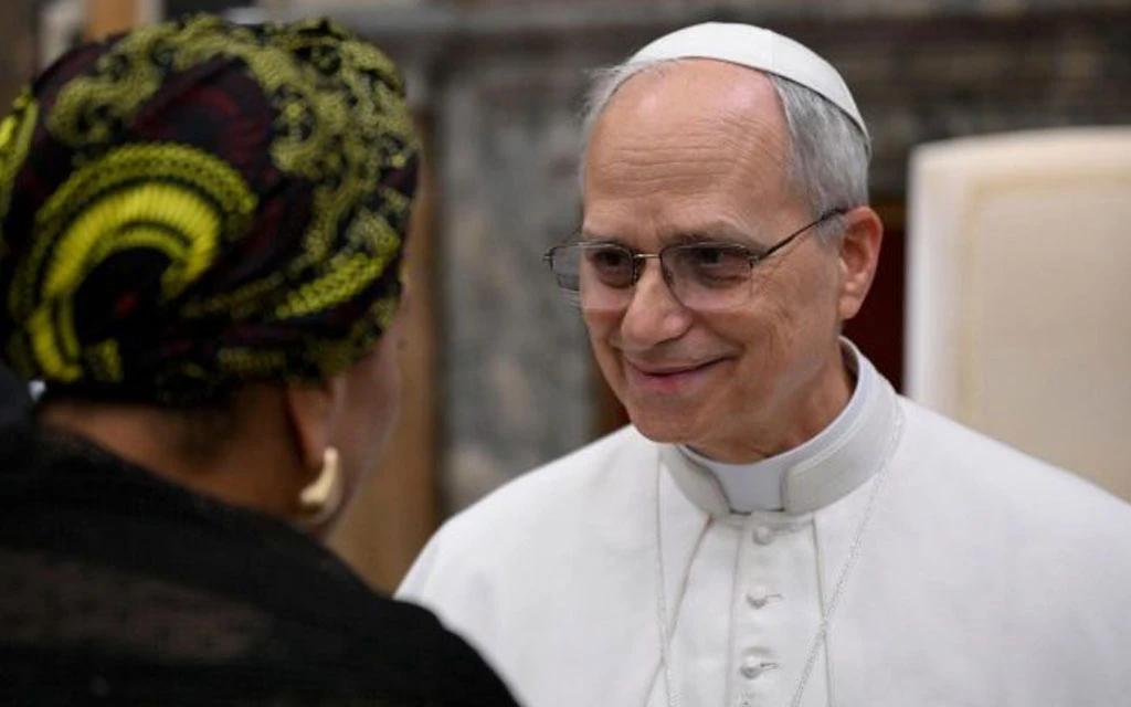 El Papa León XIV reafirma que la familia se funda sobre la “unión estable entre el hombre y la mujer”