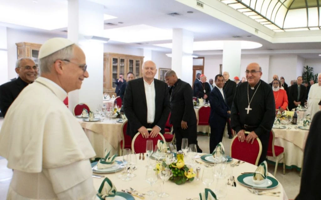 Del dolor a la esperanza: Cardenal Chomali revela detalles del funeral de Francisco y la elección de León XIV