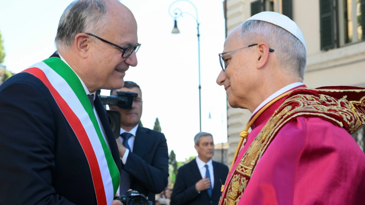 León XIV ante el alcalde de Roma: “Hoy puedo decir que por ustedes y con ustedes soy romano”