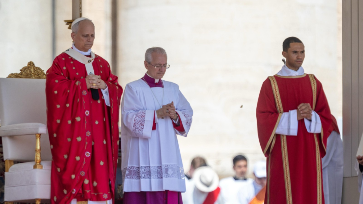 Papa León XIV, en Pentecostés: “Donde hay amor no hay espacio para los prejuicios”