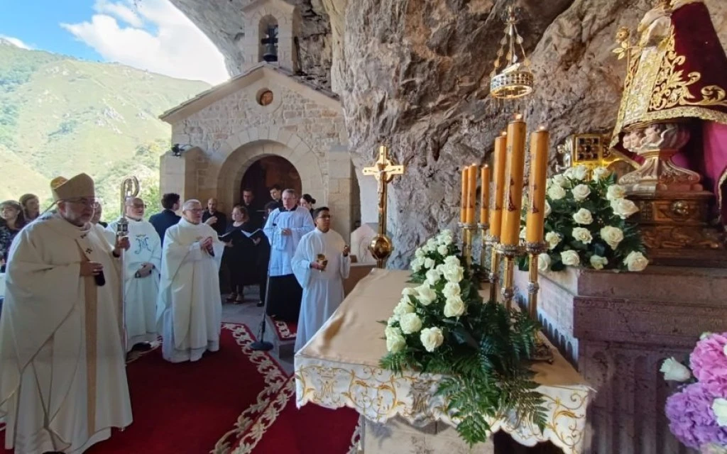 España: Gobierno regional aviva el enfrentamiento contra el Arzobispo de Oviedo