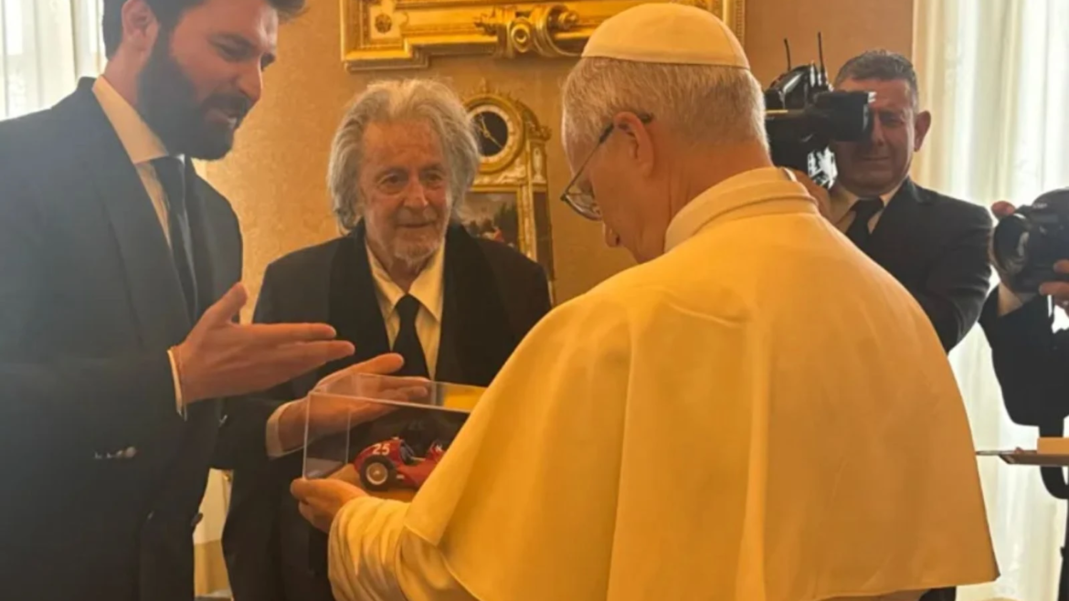 El Papa León XIV recibe al actor Al Pacino en el Vaticano