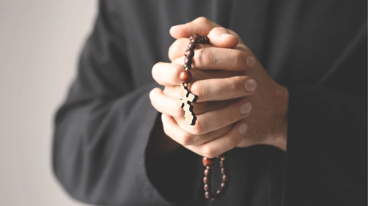 Suicidio del P. Matteo Balzano evidencia la humanidad de los sacerdotes: “Somos de carne y hueso”