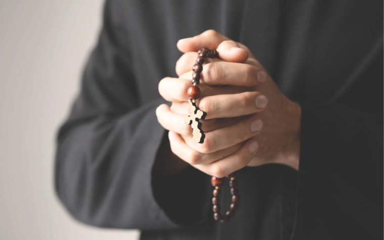 Suicidio del P. Matteo Balzano evidencia la humanidad de los sacerdotes: “Somos de carne y hueso”