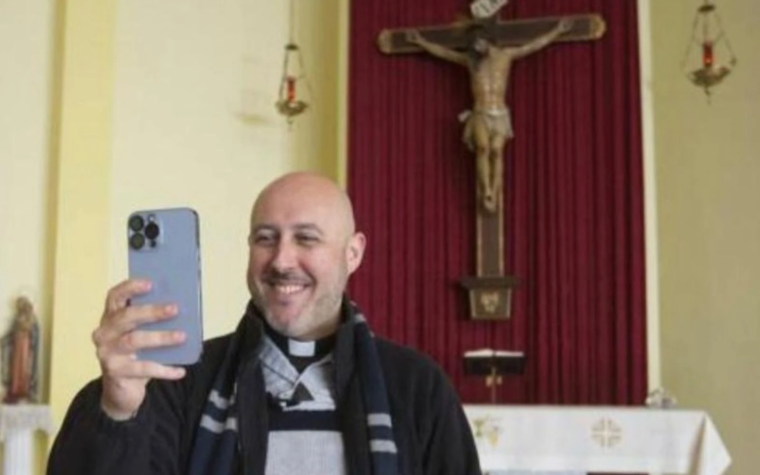 Sacerdote comparte cómo combatió la depresión y salió del “pozo oscuro” de la tentación del suicidio