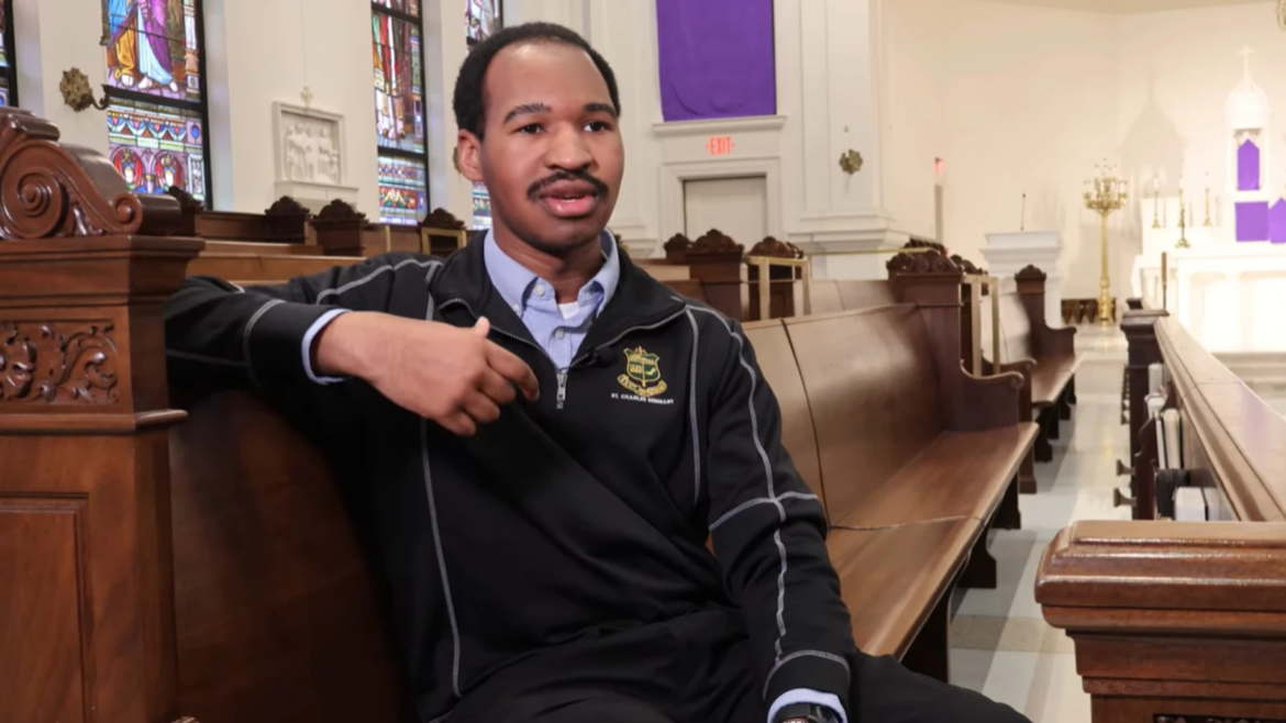 Deportista, converso al catolicismo y futuro sacerdote: La historia de Josh Brooks