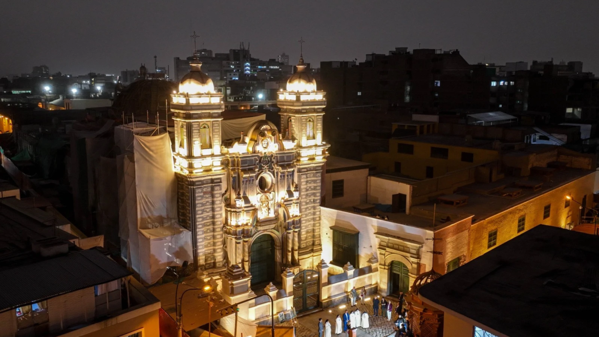 La capital de Perú restaura sus iglesias históricas: “Queremos recuperar el fervor de la gente”
