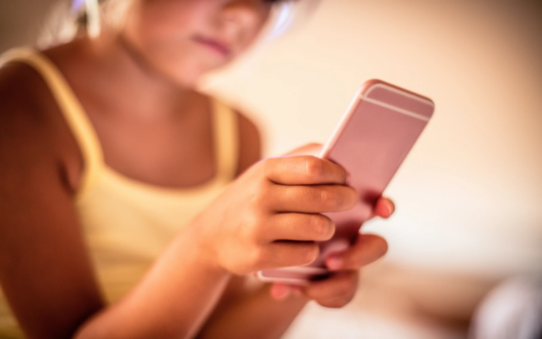 Evangelizador digital llama a combatir la “colonización ideológica” en espacios virtuales