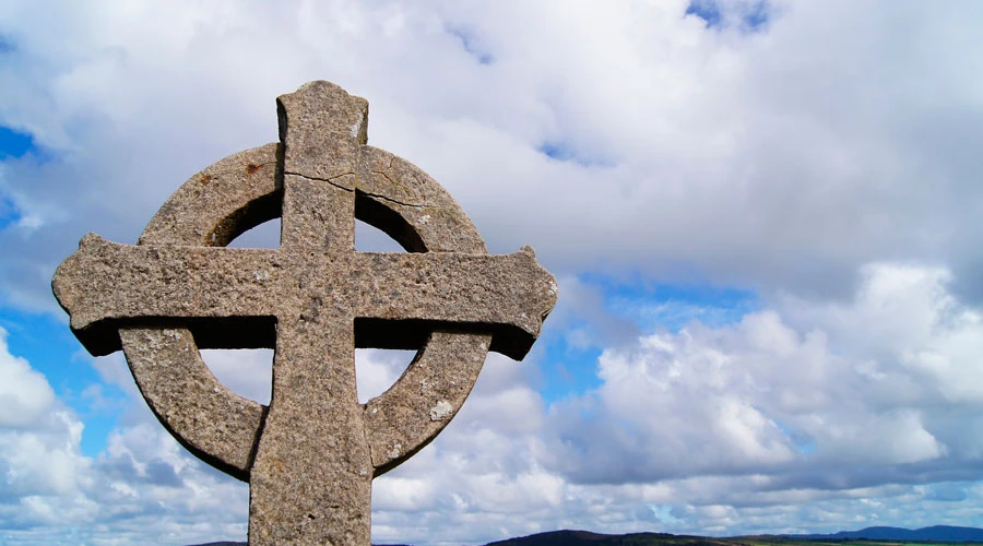 Irlanda inicia la exhumación de los restos de casi 800 niños en un antiguo hogar para madres solteras
