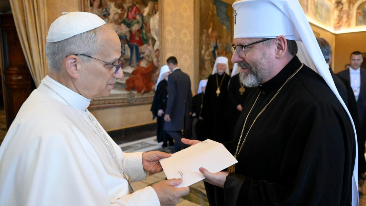 “Dios se manifiesta en medio de los escombros de la destrucción”, alienta el Papa a ucranianos