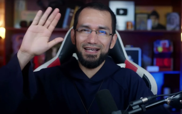 La estrategia de un sacerdote en YouTube: usar la canción de Shakira sobre Piqué para reivindicar el matrimonio