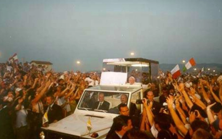 Tor Vergata, de San Juan Pablo II a León XIV: la llamarada de los jóvenes