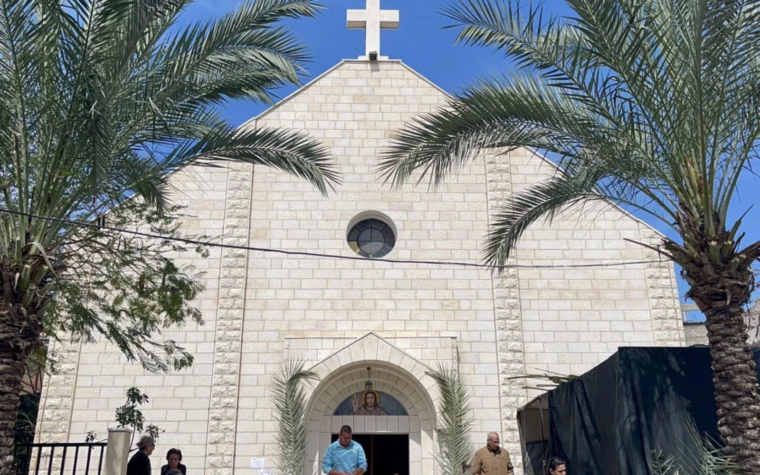 Delegación de la ONU realiza visita sorpresa a parroquia católica en Gaza