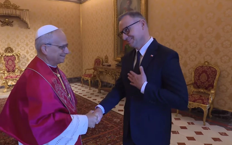 El Papa León XIV recibe al presidente de Polonia, el católico Andrzej Duda