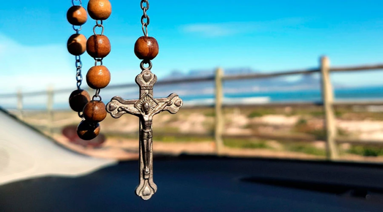 ¿Cómo evangelizar en verano? 5 consejos para santificar las vacaciones