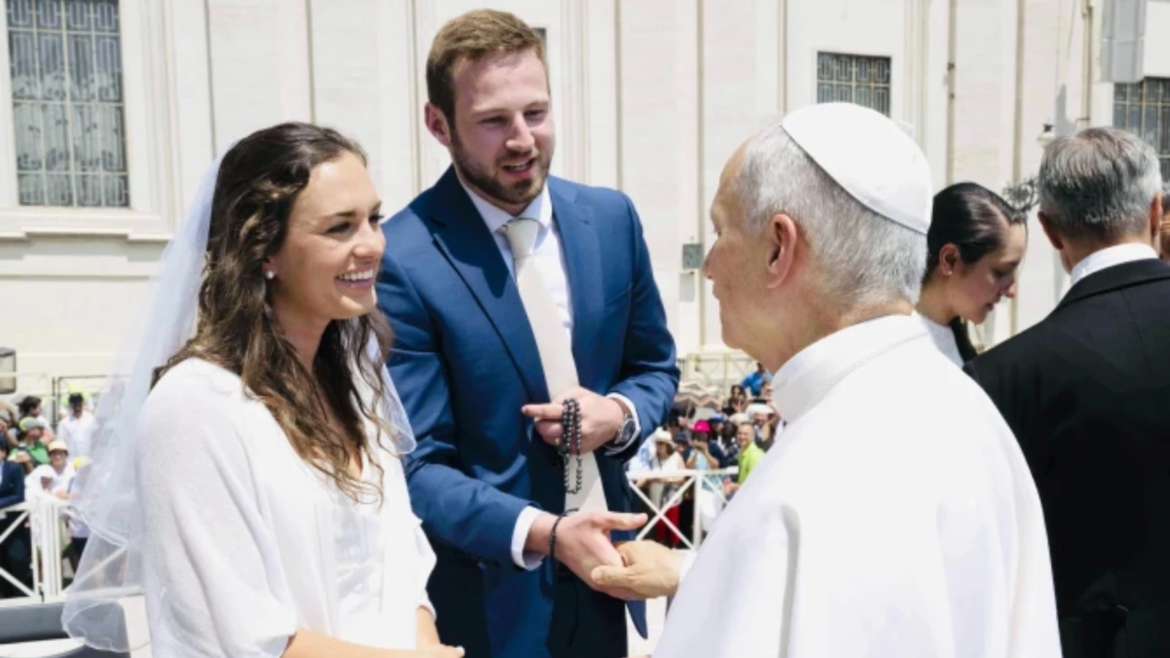 ¿El consejo matrimonial del Papa León XIV? Mantén la calma y reza el rosario