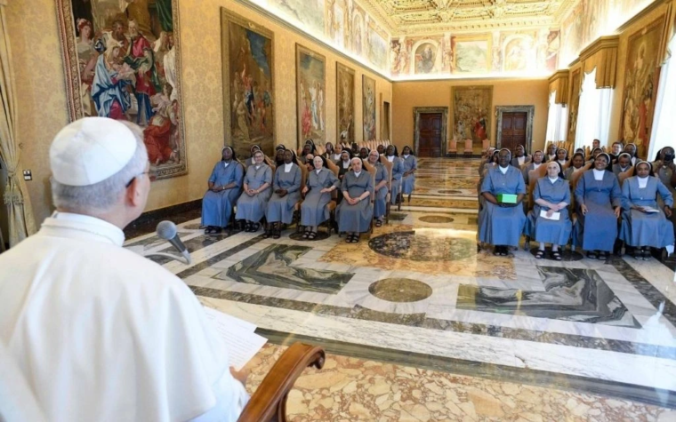 El Papa asegura que una cultura sin verdad confunde y distrae las consciencias