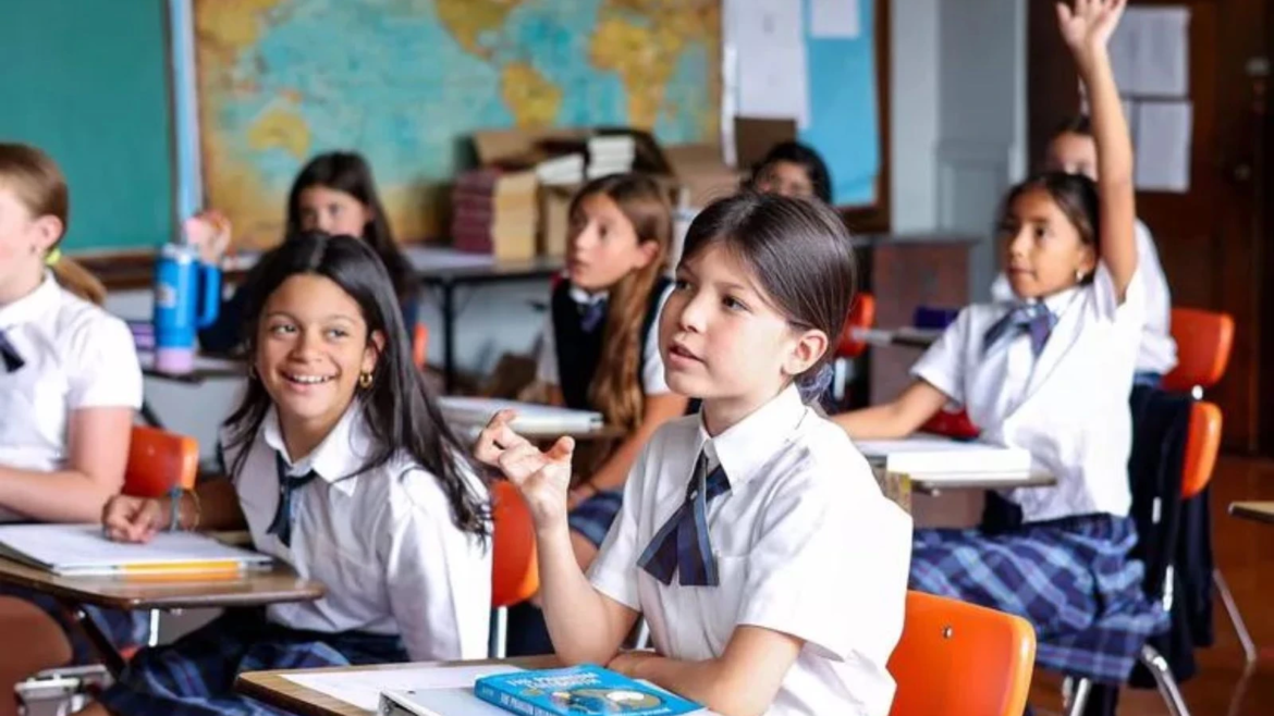 Cómo una escuela católica pasó de casi cerrar a florecer volviendo a la educación clásica