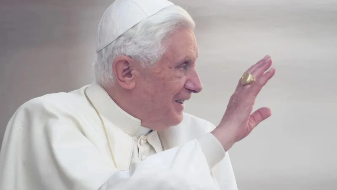 Carta inédita de Benedicto XVI reafirma la validez de su renuncia al pontificado