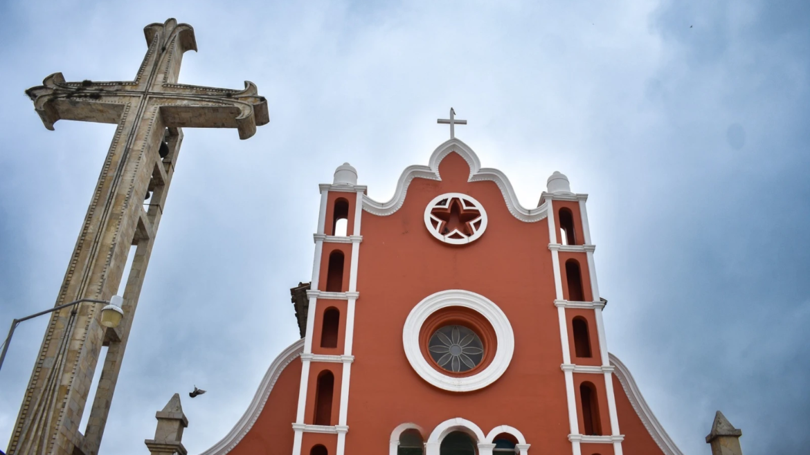 Roban y amenazan a un sacerdote durante un asalto a una casa parroquial en Chiapas