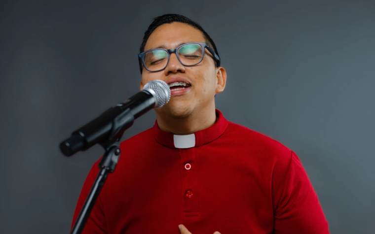 Sacerdote mexicano relanza canción “Tú me has llamado”, que inspira a responder la voluntad de Dios