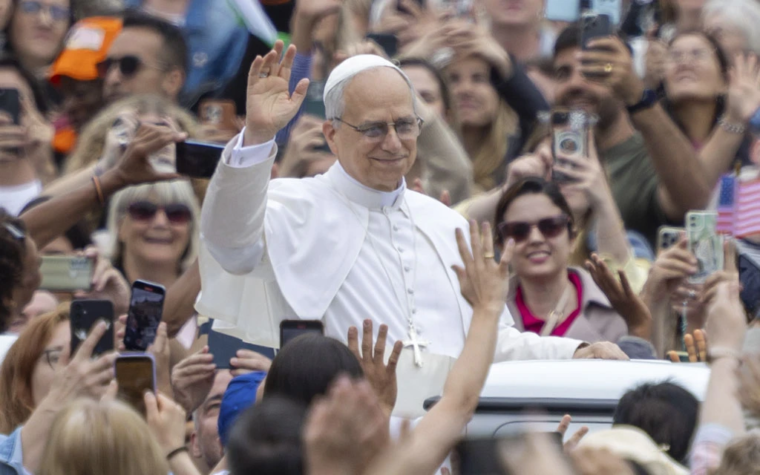 Mujeres apasionadas por el Evangelio: La urgencia social que destaca hoy León XIV