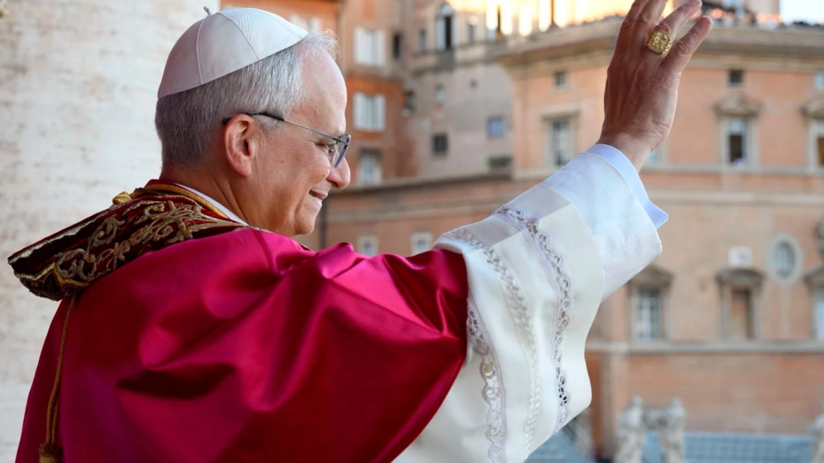 50 frases memorables del Papa León XIV en sus primeros 100 días de pontificado