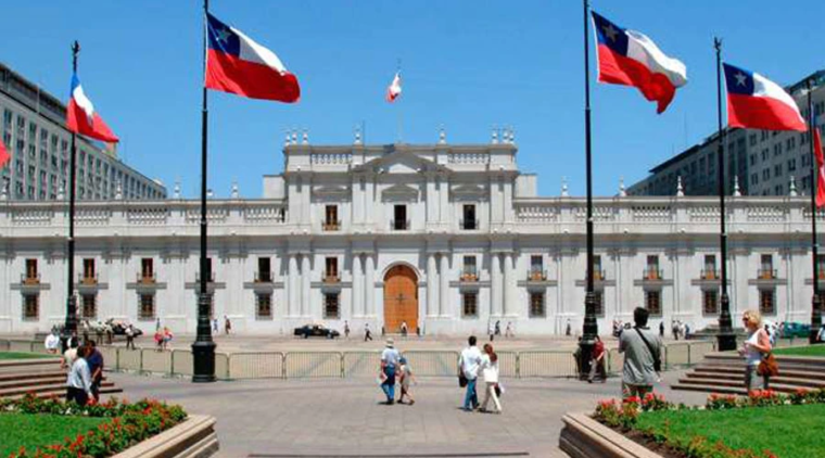 La Iglesia Católica en Chile pide a los candidatos presidenciales diálogo y respeto