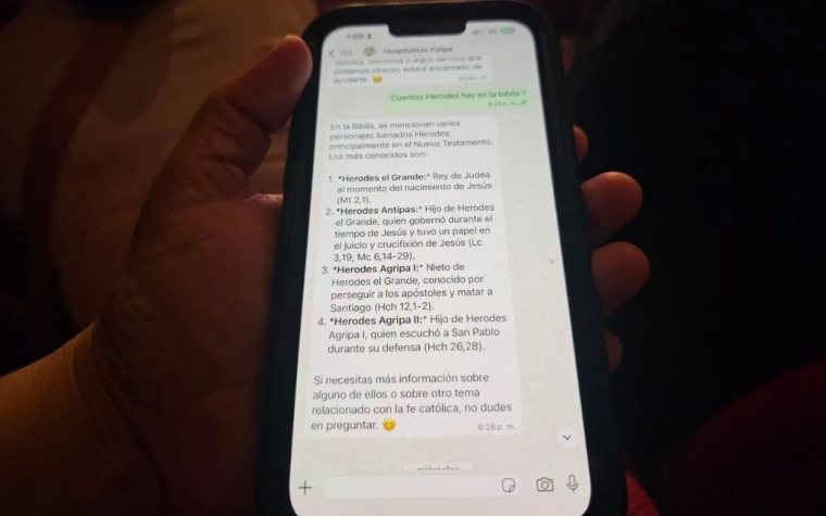Conoce a FelipeIA: Tu asistente católico en WhatsApp