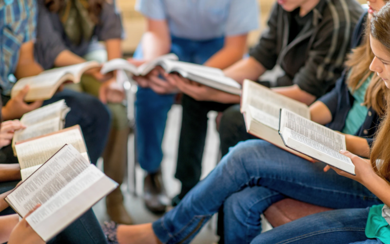 La Iglesia Católica considera “innecesario” el Día Nacional de la Biblia creado por el Congreso en Guatemala