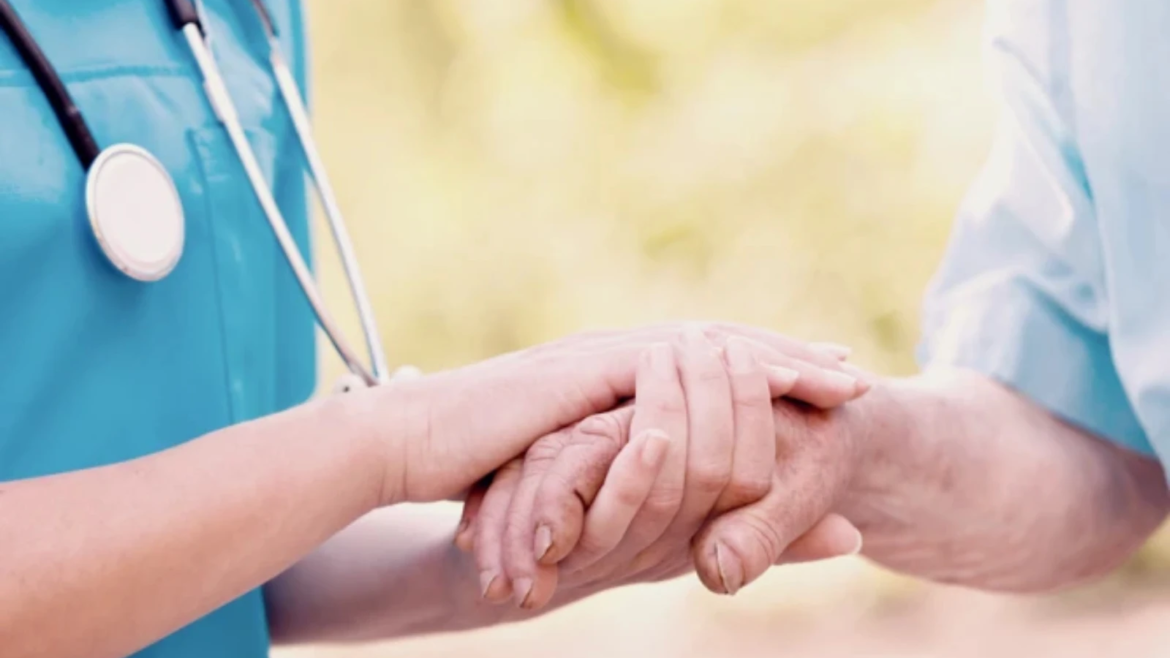 Obispos de EE.UU. y la Asociación Católica de Salud respaldan proyecto de ley sobre cuidados paliativos