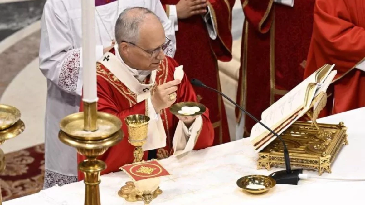 Análisis: ¿Cómo ha evolucionado la discusión sobre la Misa tradicional en latín en el pontificado de León XIV?