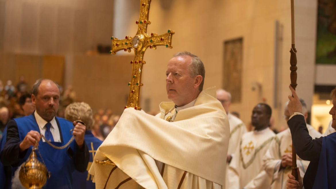 “El mayor privilegio del sacerdote es celebrar la Eucaristía”, recuerda el Primado de Irlanda