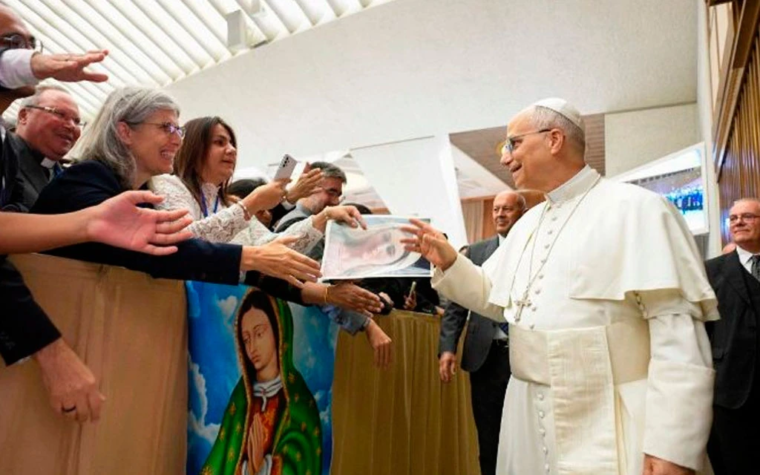León XIV: Contemplar el misterio de Dios con la mirada de María nos protege de la ideología