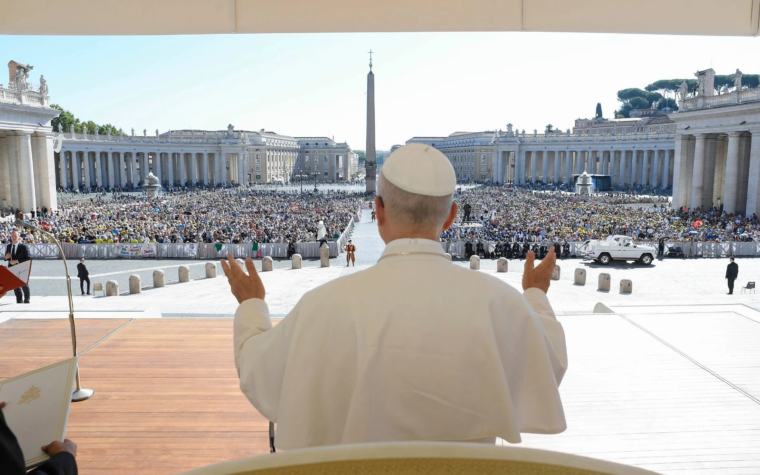 Catequesis del Papa León XIV: “Jesús, dando un fuerte grito, expiró”
